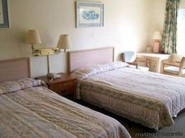 Motel 6 Lake Elsinore, Ca Oda fotoğraf